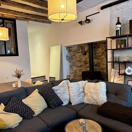 Cosy Centre *
